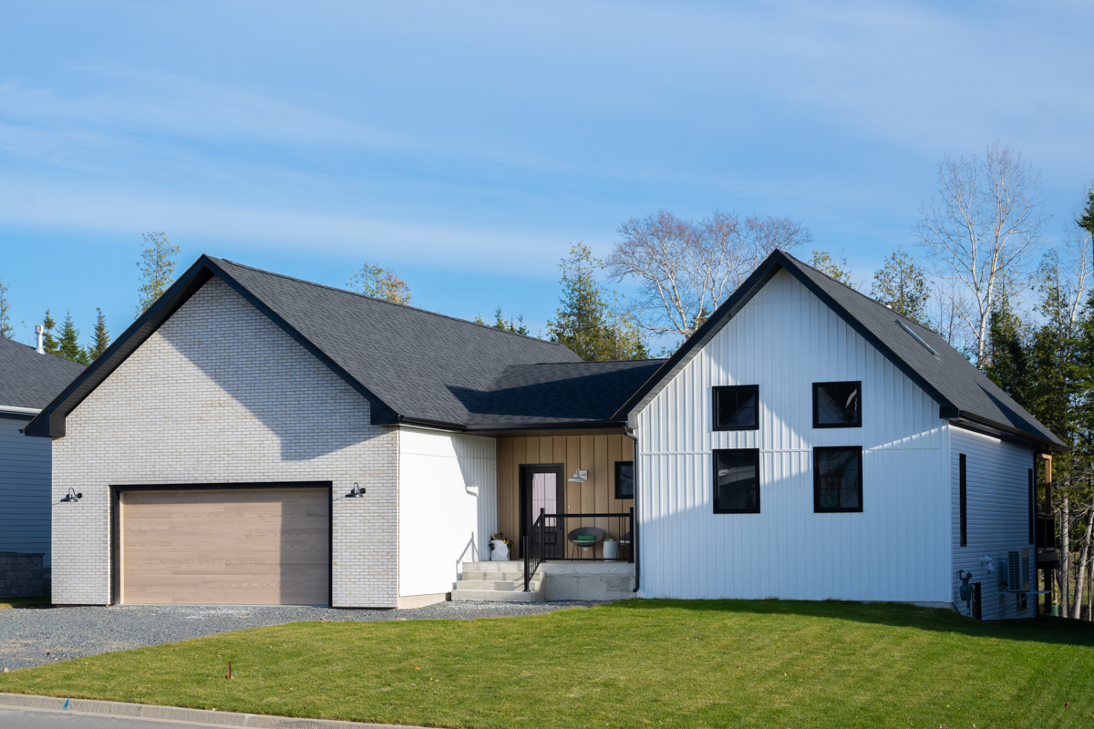 luxury new bungalow fredericton on golf course