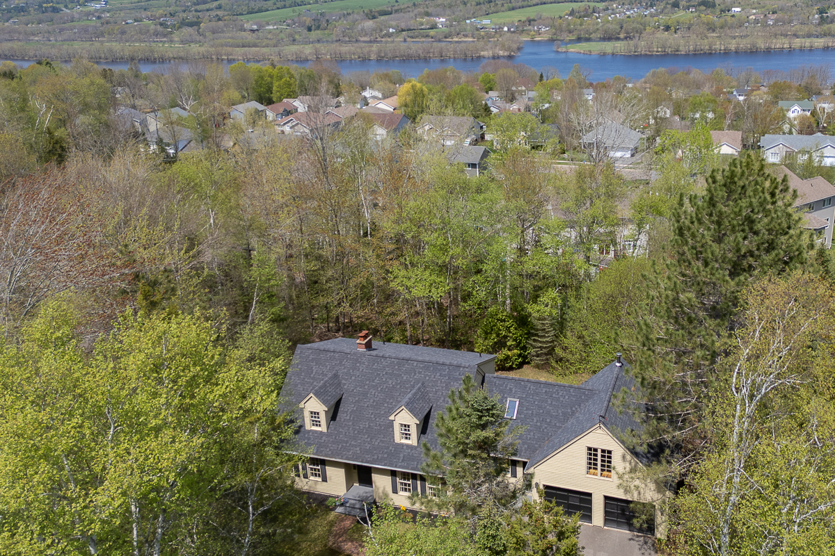 375 Springhill rd fredericton-311