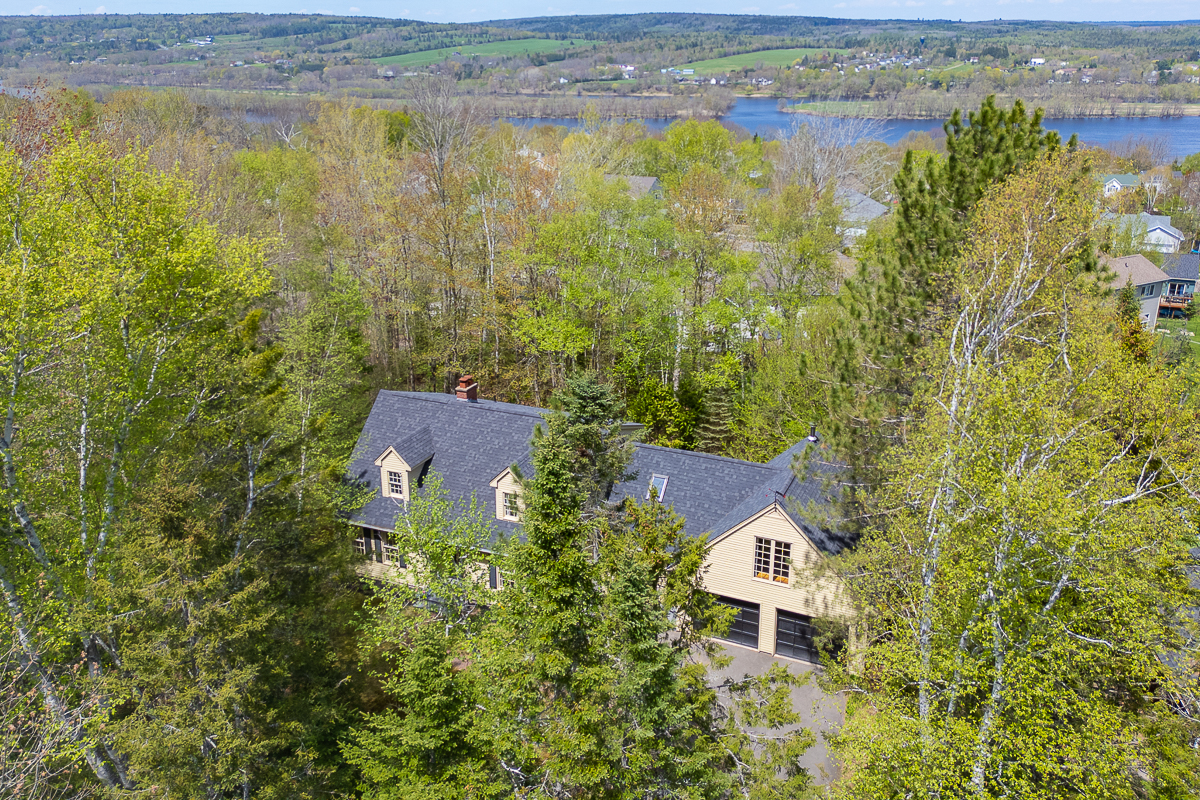 375 Springhill rd fredericton-312