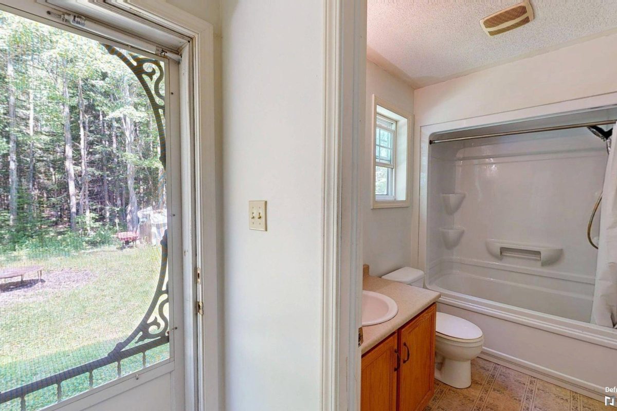 137-Post-Road-Minto-NB-E4B-2Z7-One-Level-Home-For-Sale-06262025_211549_defurnished