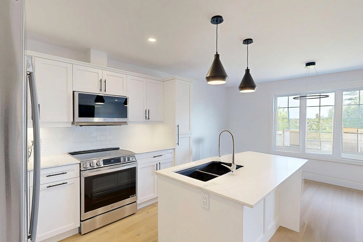 18 Huntingdon circle fredericton-351