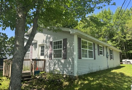 137 Post Road, Minto NB E4B 2Z7 | One Level Home For Sale
