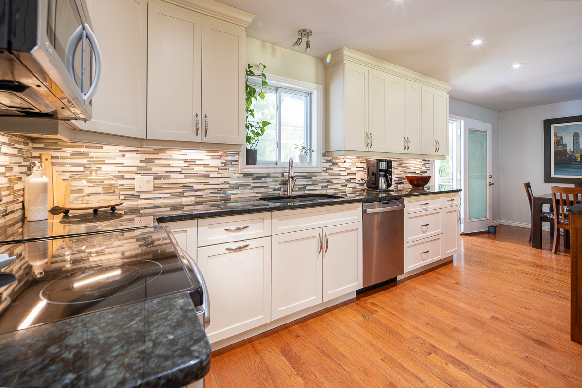153 Shaw Lane New Maryland NB home with inground pool-208