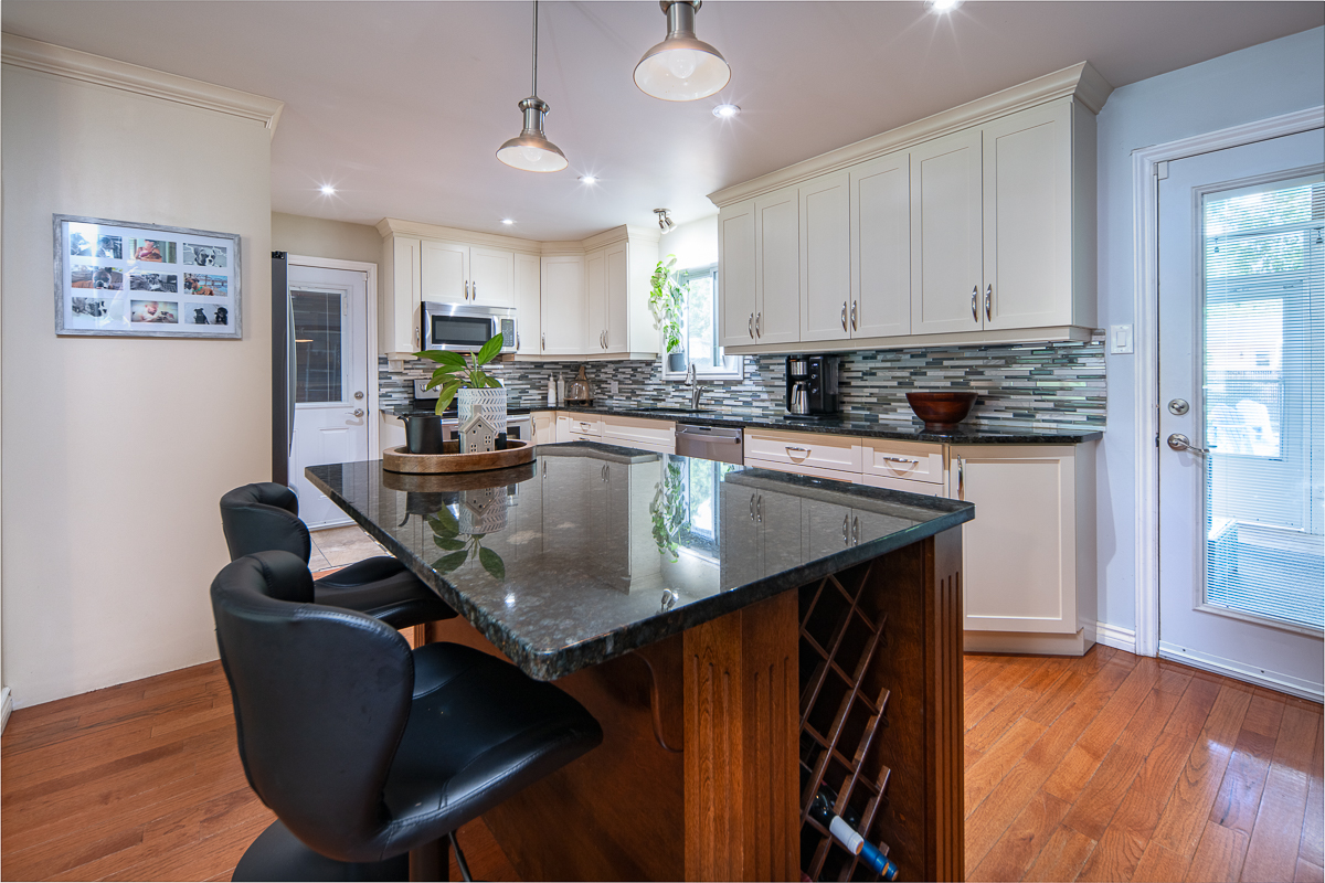 153 Shaw Lane New Maryland NB home with inground pool-225
