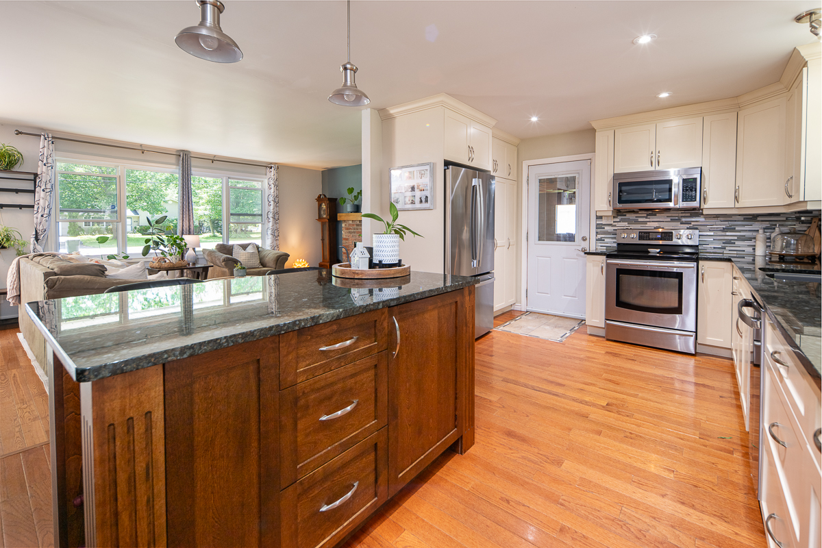 153 Shaw Lane New Maryland NB home with inground pool-228