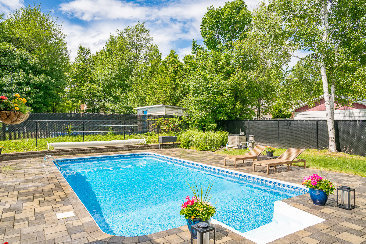 153 Shaw Lane, New Maryland NB E3C 1J1 | Home For Sale With In-Ground Pool