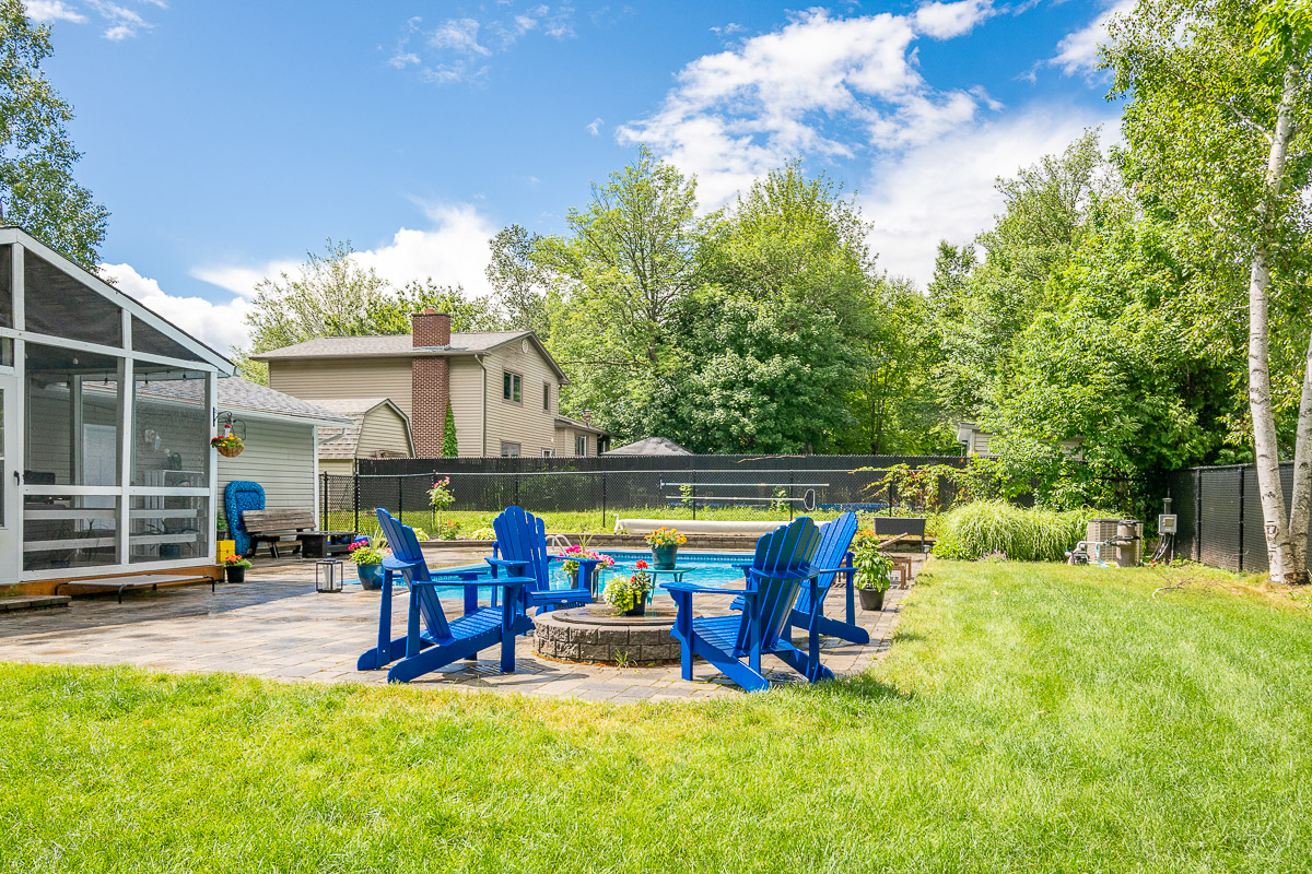 153 Shaw Lane New Maryland NB with inground pool-1032