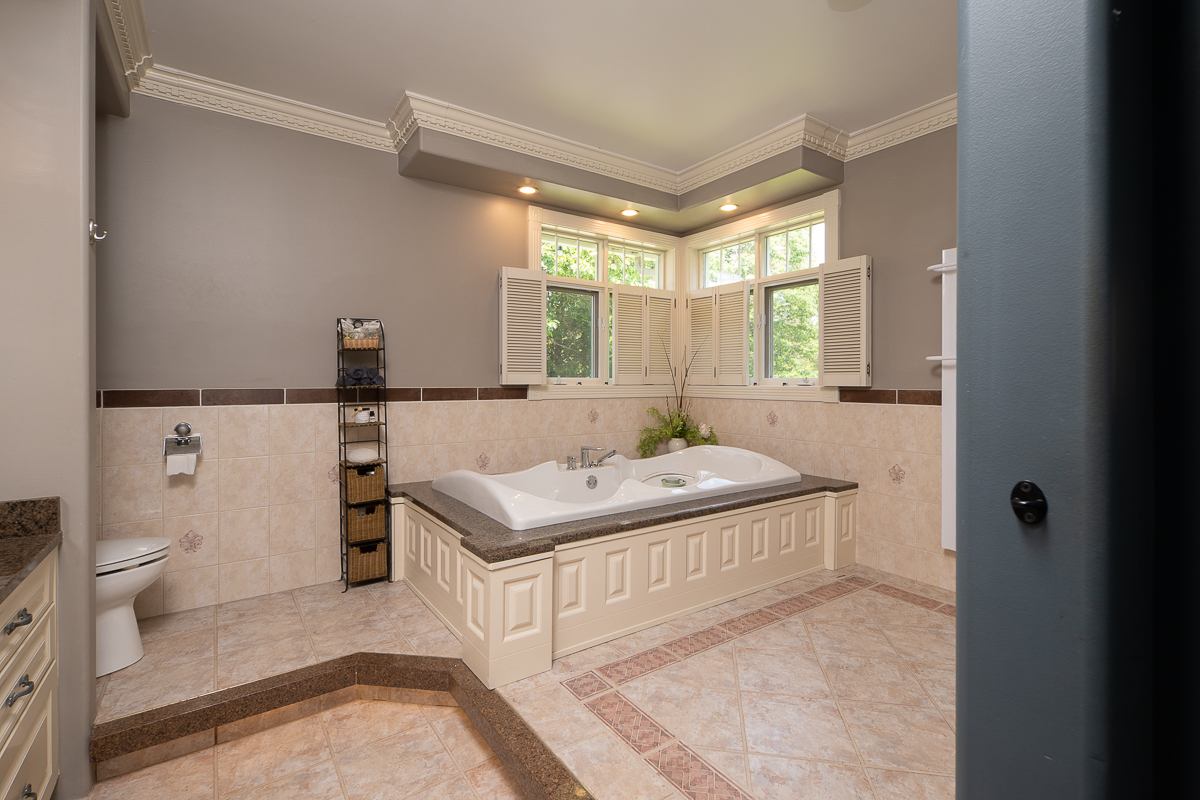 360 Jamieson Rd, Harvey-1005
