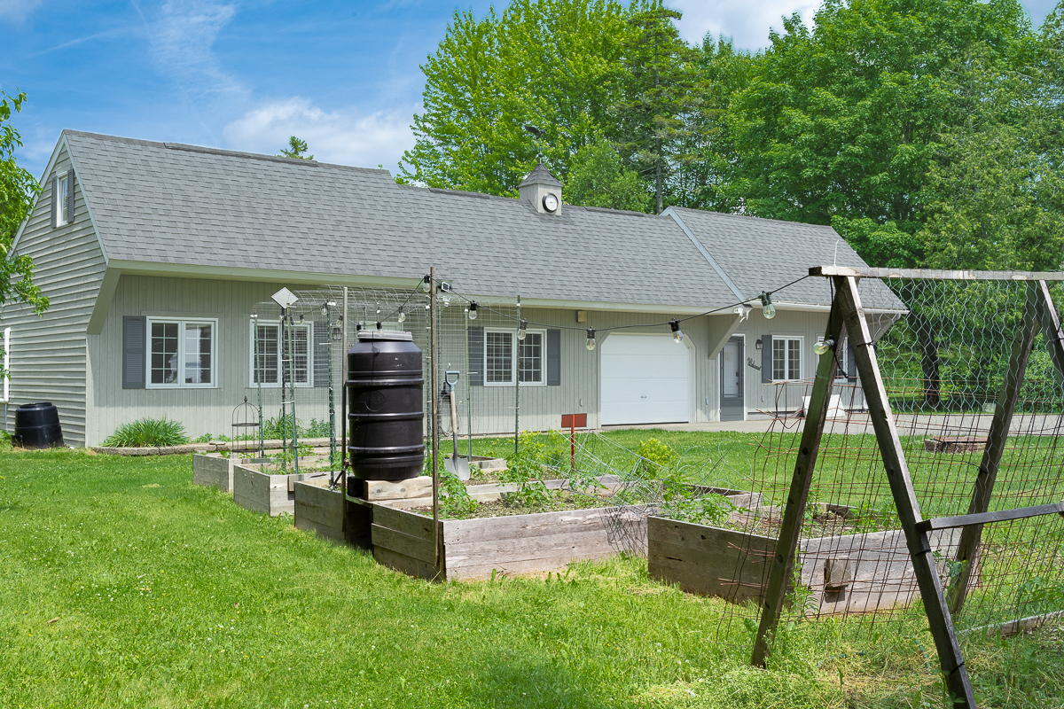 360 Jamieson Rd, Harvey-2012