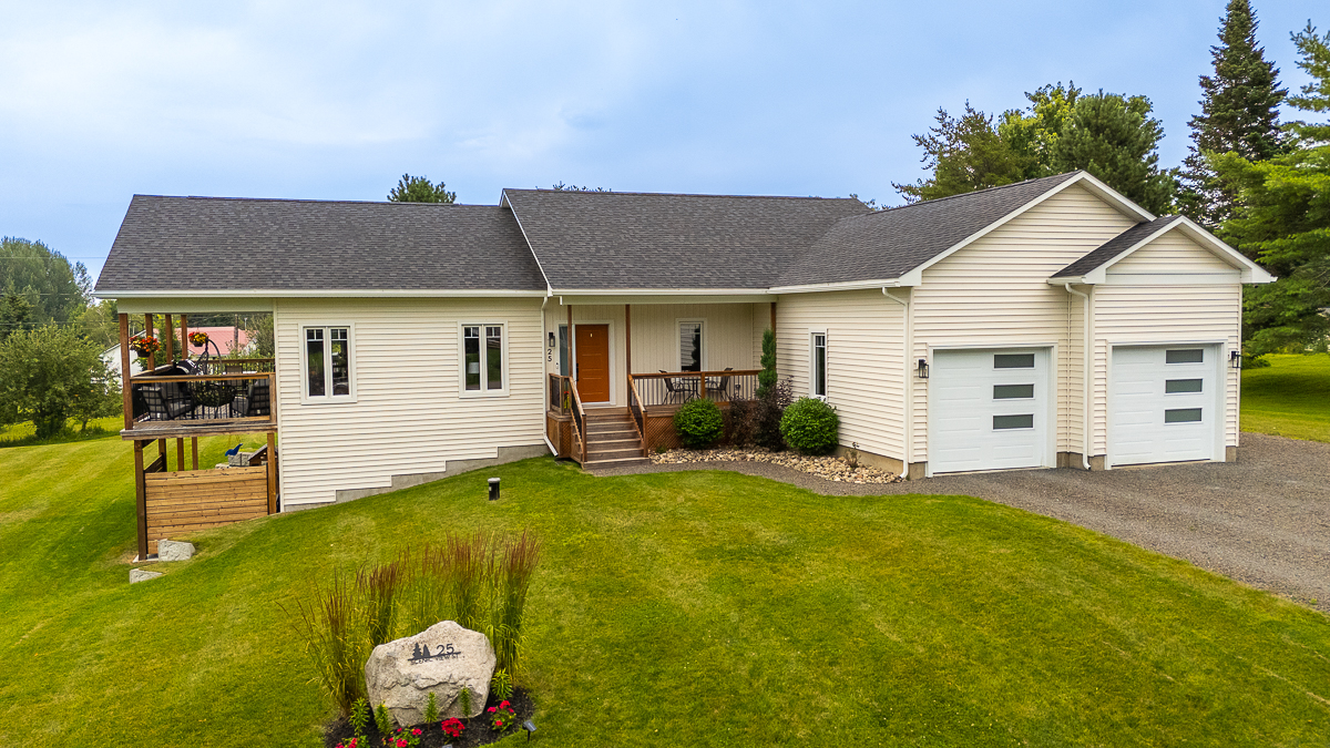 25 Scenic View Street, Island View, NB E3E 1A1 | Beautiful Bungalow For Sale With ICF Foundation