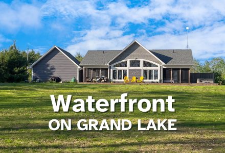 33 Acorn Crescent, Scotchtown NB E4B 0A1 | Waterfront Home For Sale On Grand Lake