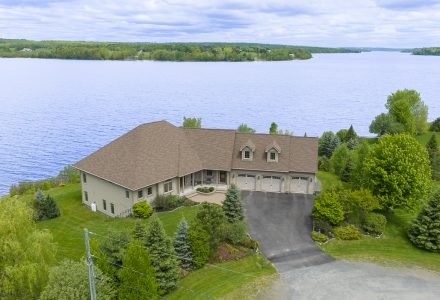 40 Awesome Way, Upper Kingsclear, NB, E3E OC4 | Luxury Waterfront Home for Sale