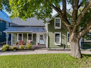 Front view 576 Charlotte Street, Fredericton NB E3B 1M2 | Home For Sale In Downtown Fredericton